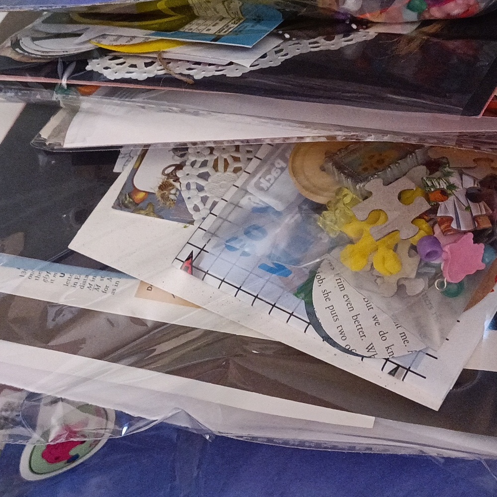 Random Junk Journal Ephemera Kits +Zine+Mini Journal+Trinket Scoop - Picture 2 of 5